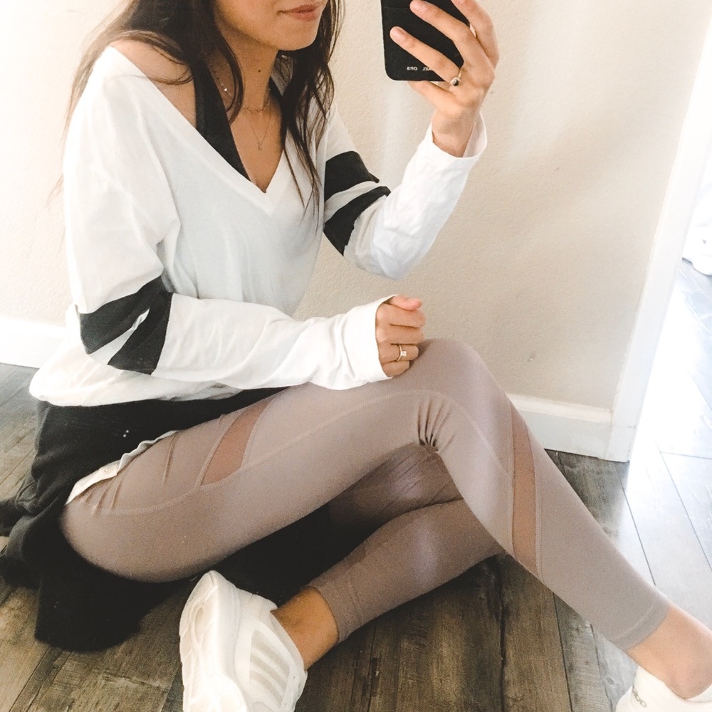 Light Purple / gray leggings